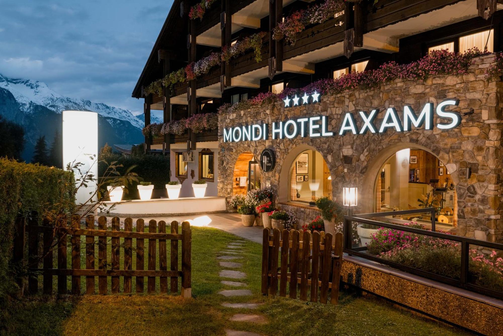 Mondi Hotel Axams Exteriör bild